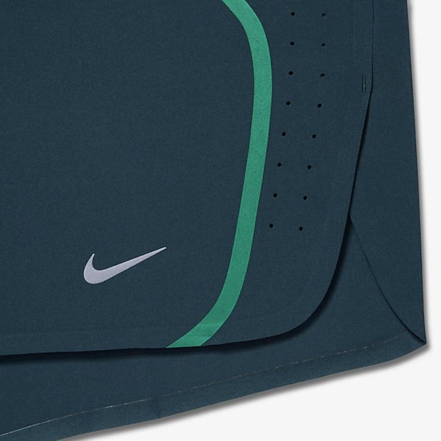 Shorts Nike Running Aeroswift 5 cm para mujer color turquesa oscuro