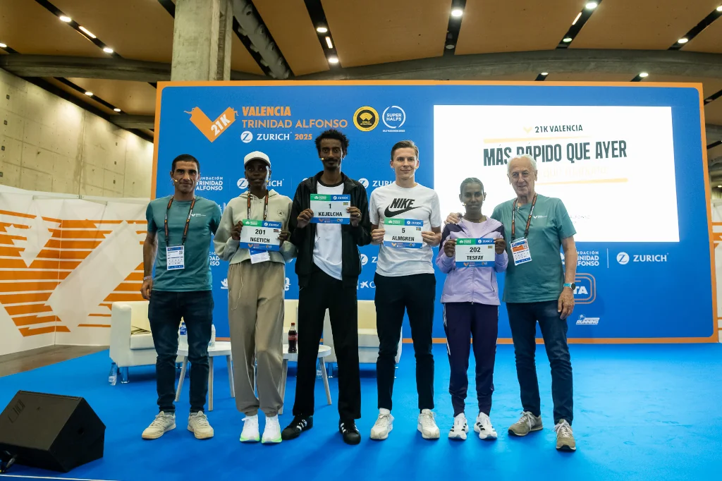 Atletas élite del Medio Maratón Valencia