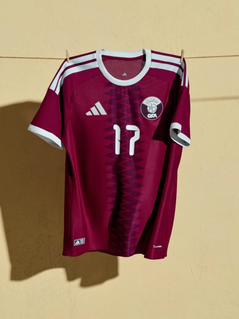 Camiseta titular de Qatar adidas - Mundial 2026