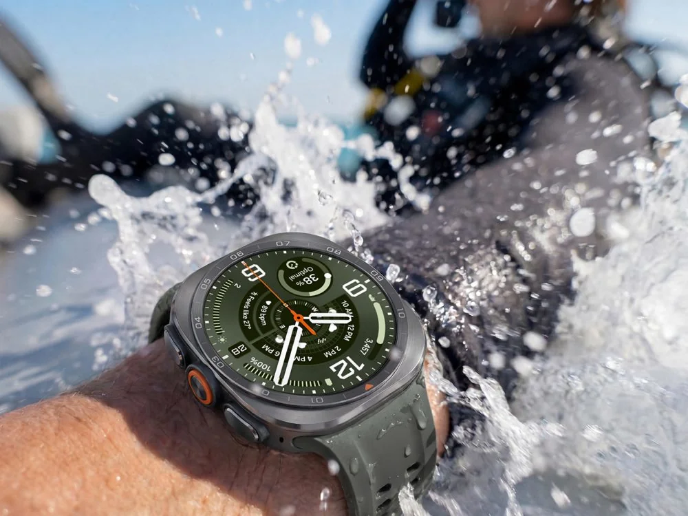 Galaxy Watch Ultra2 registra automáticamente datos de buceo en tiempo real