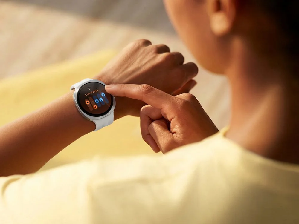 Las funciones de Galaxy Watch incluyen Vitals, que alerta a los usuarios sobre cambios significativos en sus indicadores de salud.